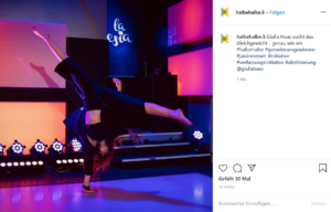 Bild von Turnerin Guilia Haas, "die genau wie halbehalbe das Gleichgewicht sucht"